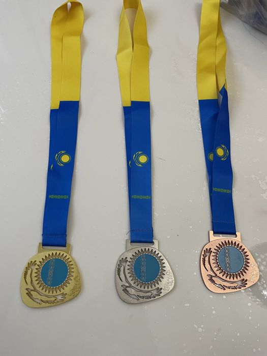 Комплект медалей для награждения