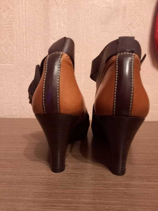 Туфли кожанные производства Испания