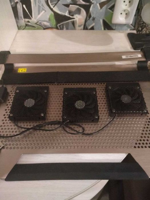 Подставка для ноутбука