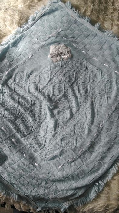 Продам плед на выписку