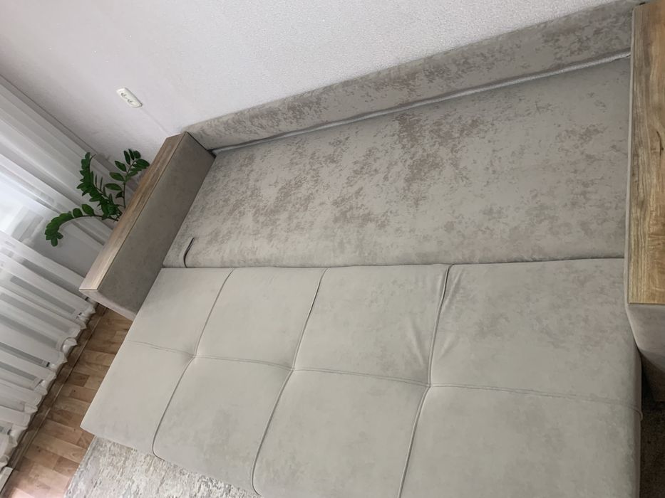 Диван продам в отличном состоянии