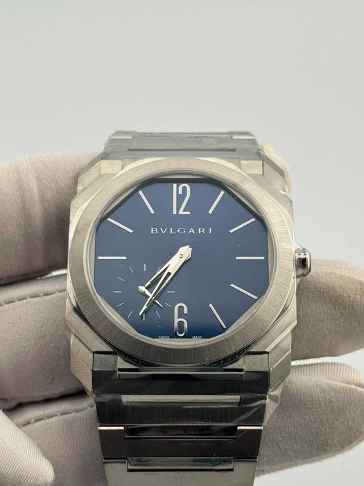 Наручные часы Bvlgari Octo
