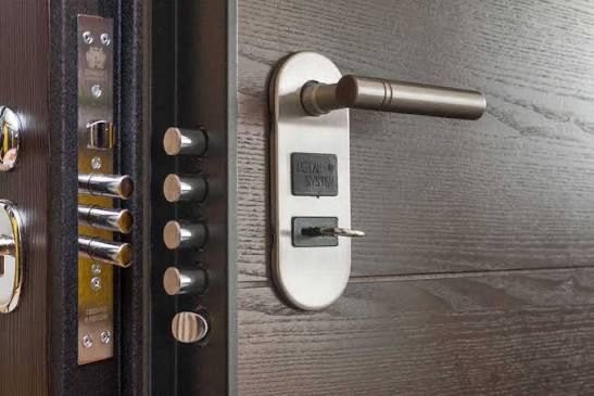 Вскрытие дверей открыть замков замена замка взлом замко сердцевина