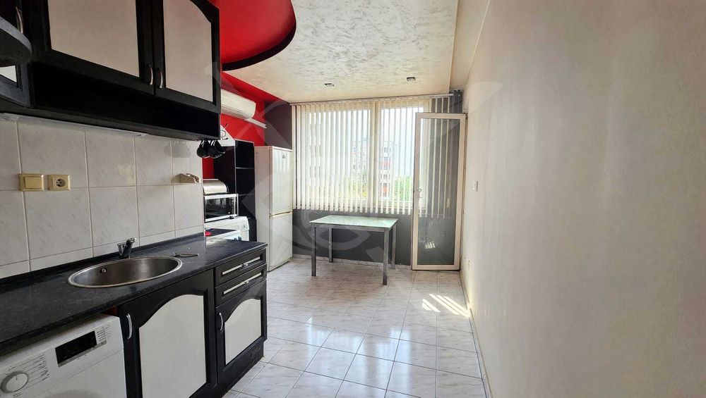 Продава се Тристаен апартамент в Асеновград - 80 кв.м за 1563 €/кв.м - Снимка #3
