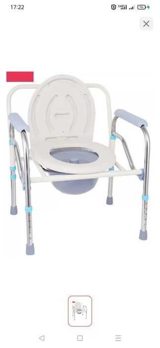 Продам кресло стул с санитарным оснощениен