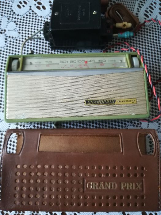 Стар винтич транзистор Grand Prix 9 Японски от 1963г.