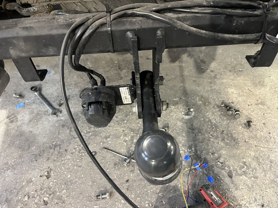 Теглич за Шевролет Каптива