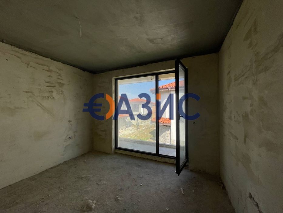 Продава се Къща в с. Синеморец, Област Бургас - 200 кв.м за 751 €/кв.м - Снимка #4