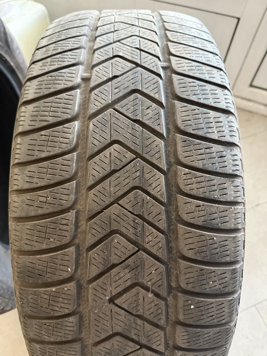 Зимни гуми 255/60/18 Пирели Pirelli