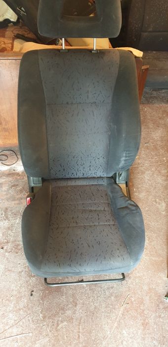 Салон за Мицубиши паджеро 3