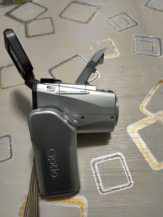 Цифрова камера Pentax Optio mx4