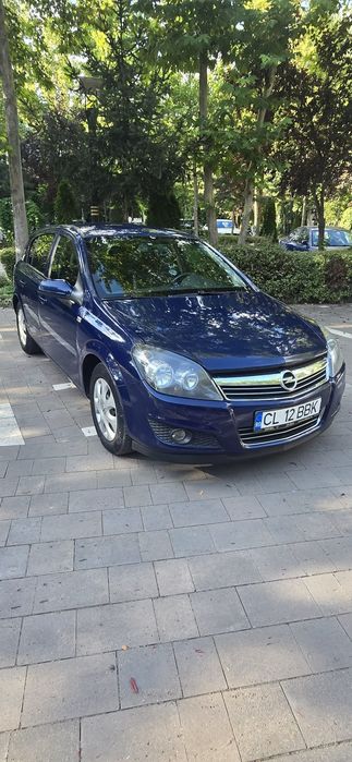 OPEL Astra 2011 — imagine 2