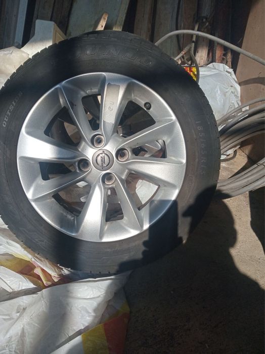 Комплект гуми без джанти ,,Dunlop”