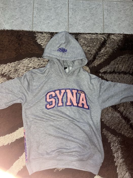 Syna WRLD tracksuit