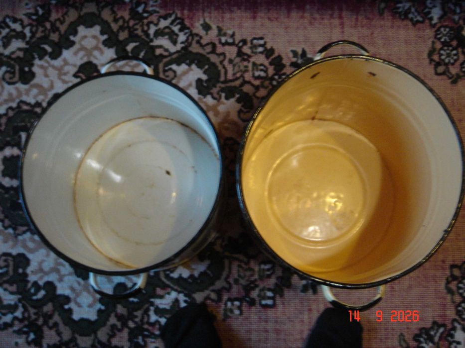 продам эмалированые кастрюли