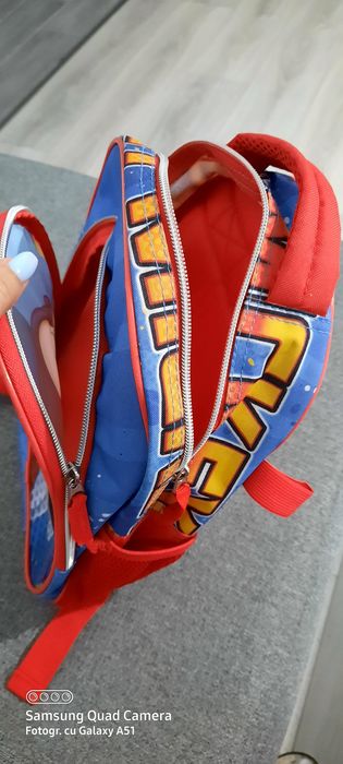 Set ghiozdan și umbrelă