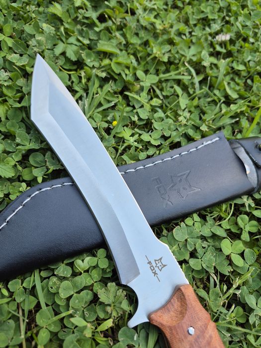 Голям ловен нож FOX в дървена подаръчна кутия