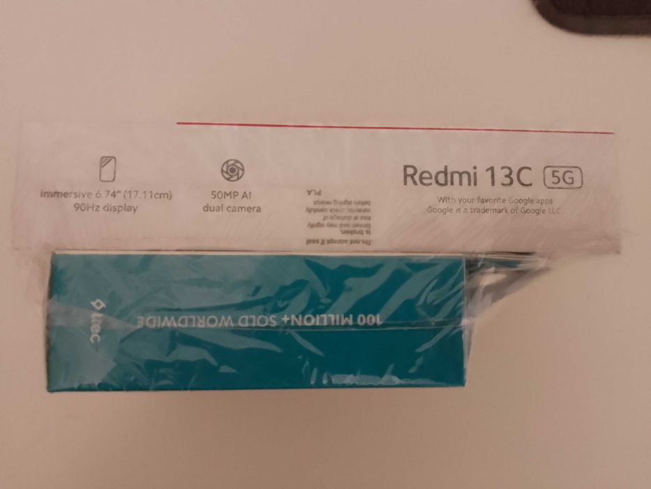 Xiaomi Redmi 13c 4 + 128GB Dual + блутут слушалки Гаранция до 28.05.27