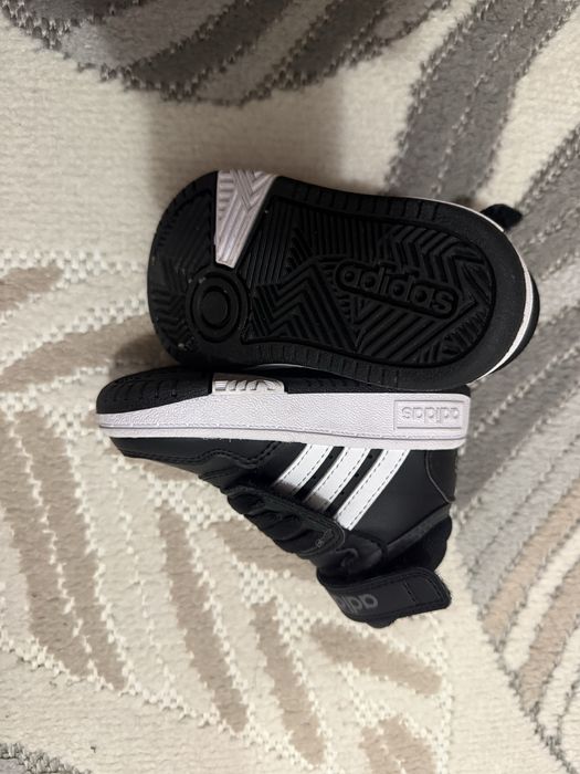 Детски обувки Adidas