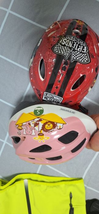 Casca bicicleta fata si baiat