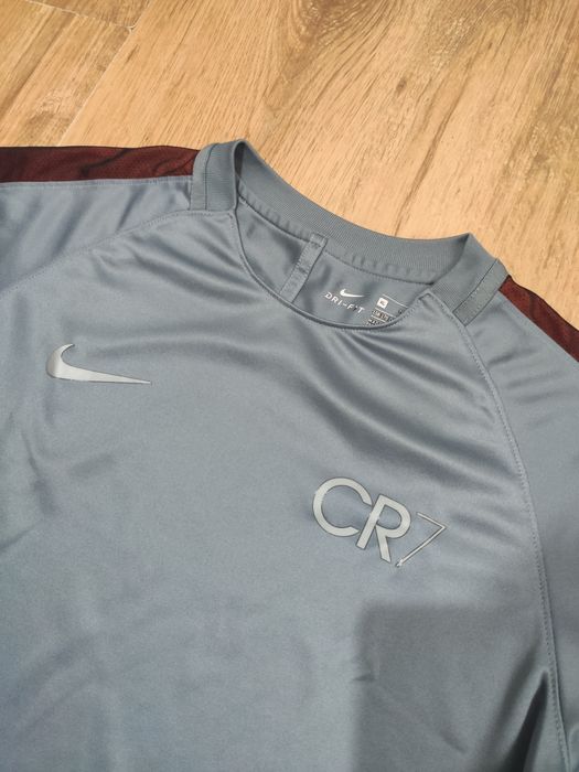 Tricou Nike CR7 mărimea 13-15 ani sau S