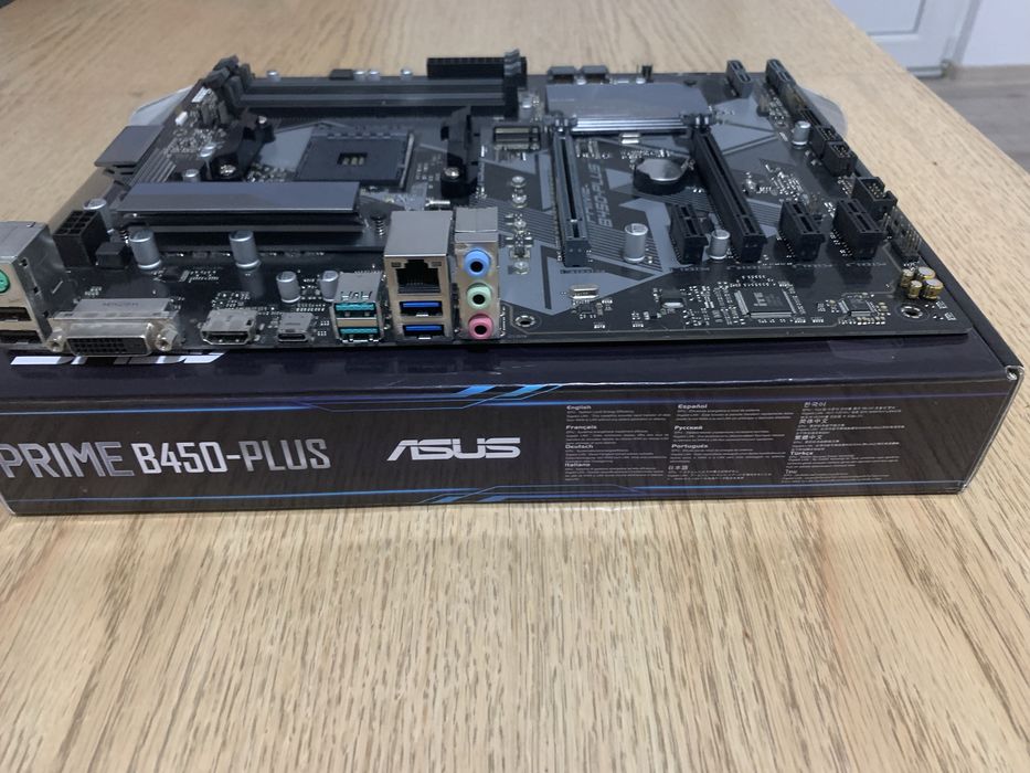 Placa de baza Asus Prime B450  Plus
