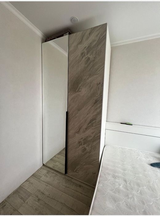 Продам спальный гарнитур