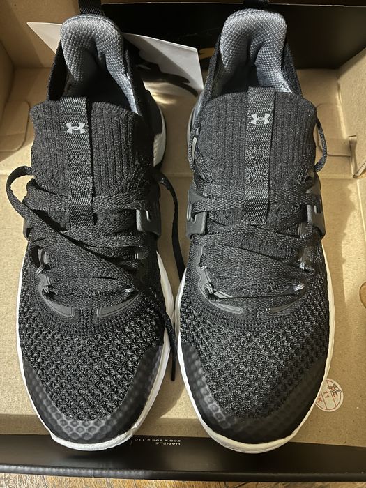 Маратонки under armour 36,5 номер