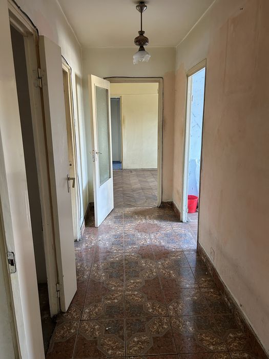 Apartament cu 3 camere intr-o Locatie excelnta pe b-dul Unirii!