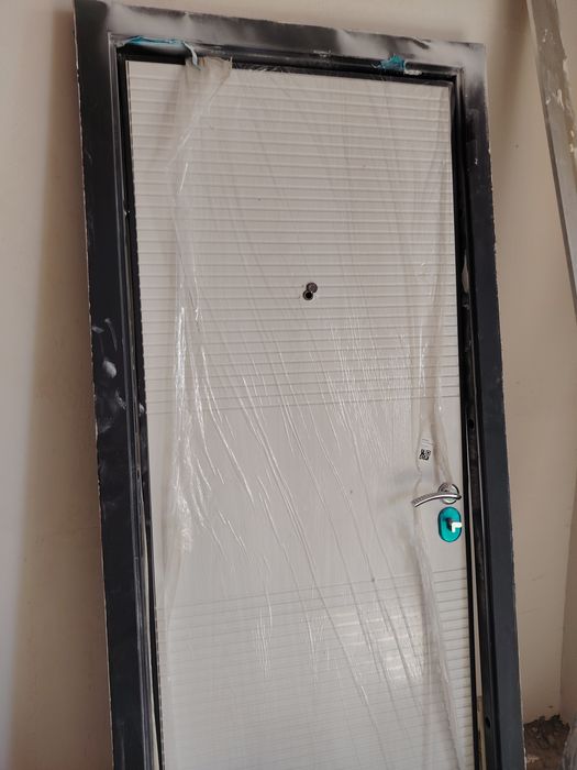 Продам двери не дорого