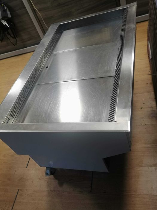 Отворена Хладилна витрина