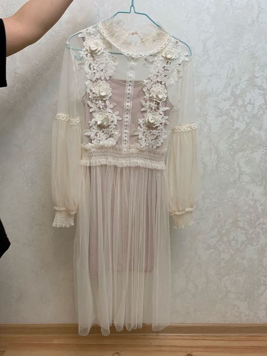 Продам платья для подрсток