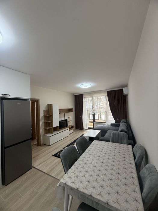 Дава се под наем Двустаен апартамент в Варна, Базар Левски - 55 кв.м за 650 € - Снимка #1