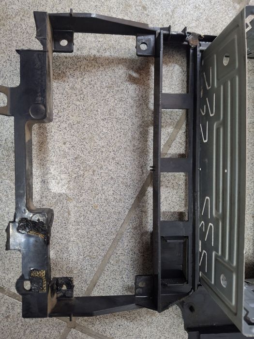 Рамка центральная Пассат Б3