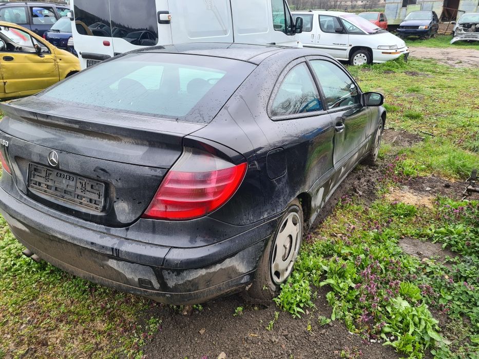 Мерцедес C180,  W203 бензин на части.