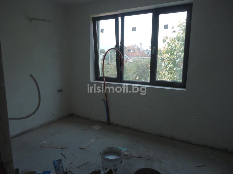 Продава се Тристаен апартамент в София, Бъкстон - 104 кв.м за 2452 €/кв.м - Снимка #3