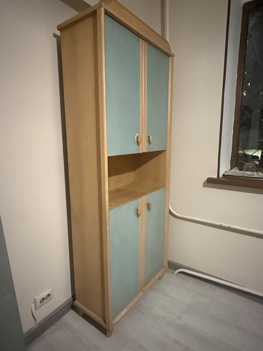 Продам кухонный шкаф