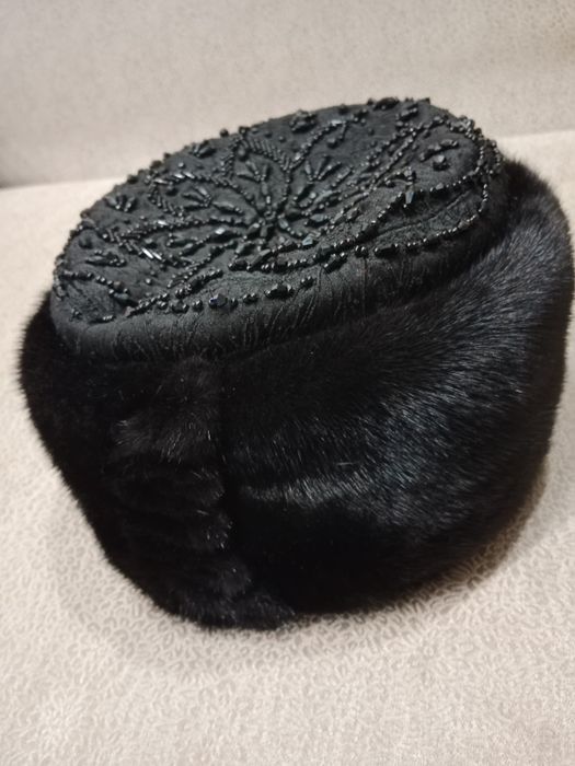 Продается норковая шапка