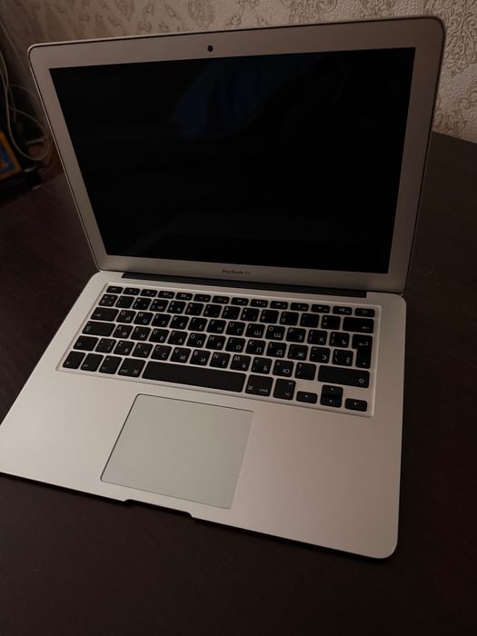 MacBook Air 13’’ (2017)