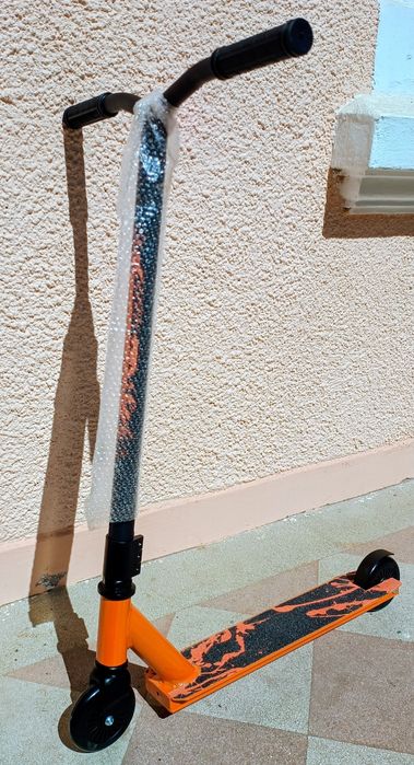 Trotineta/ freestyle/ scheme/100Kg/Roti 100mm/aluminiu/copii/ fete/NOU/ Sigilată