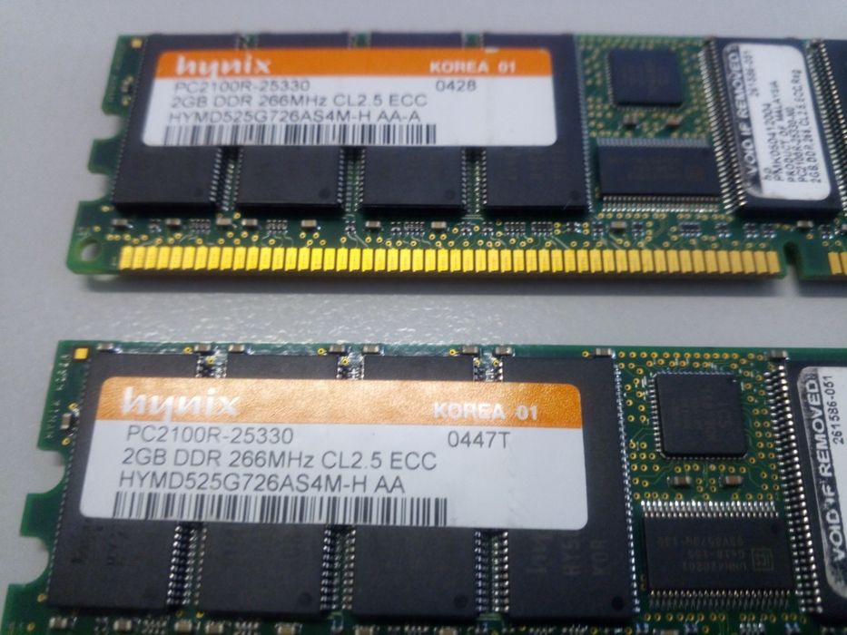 Памет за сървър-2x 2GB Hynix PC2100R-25330 DDR 266MHz ECC Registered.