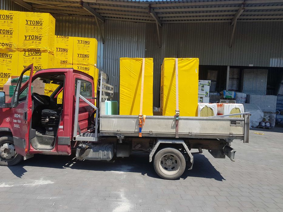 Камион с кран , Транспортни услуги - самосвал с кран