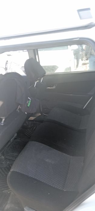 Автомобиль приора универсал 2011 г.в