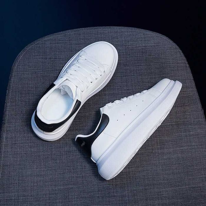 McQueen dama si barbati white