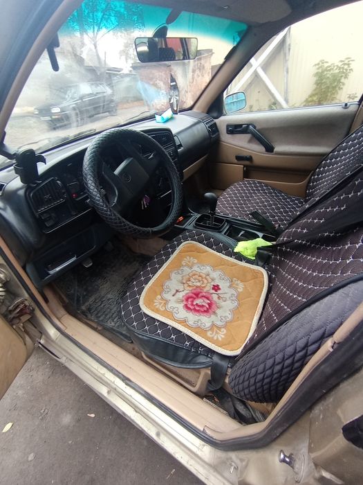 Продаю фолсваген