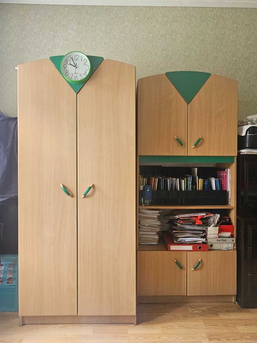 Шкоф в комнату,комод