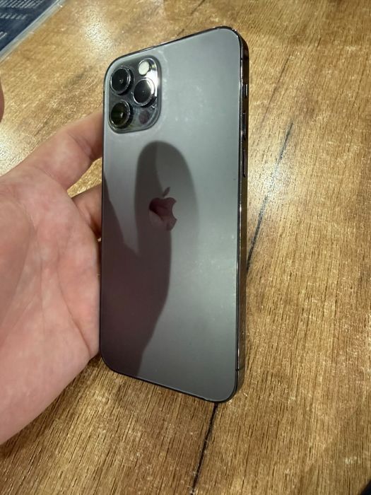 Iphone 12 pro сатылады
