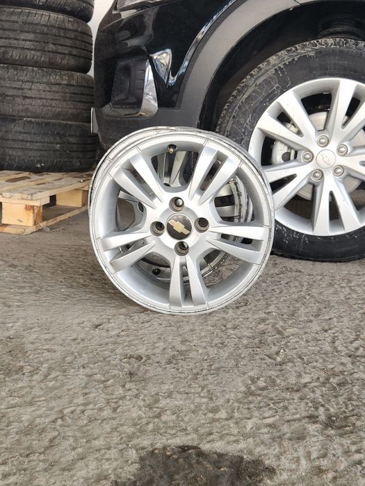 Nexia 3 radnoy saka sotladi Xolati yaxwi  4 kamplekt