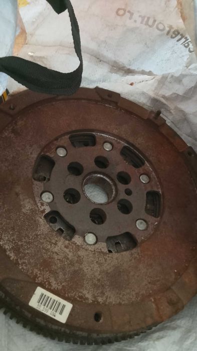 Vând volanta masa dubla opel Astra j1.4