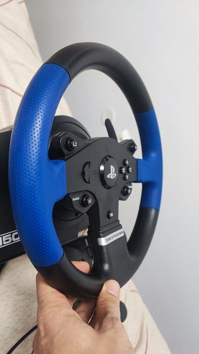 Volan Thrustmaster t150